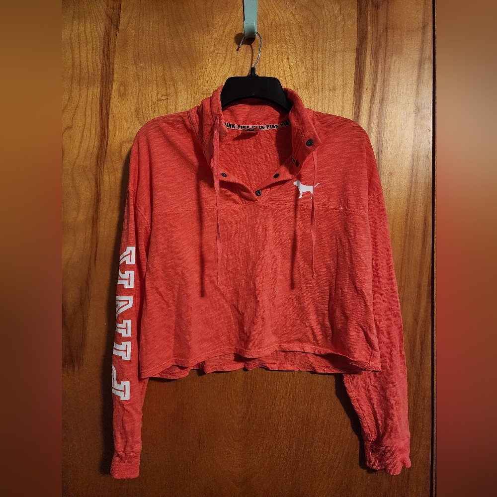 VS PINK Cropped Long Sleeve - XS